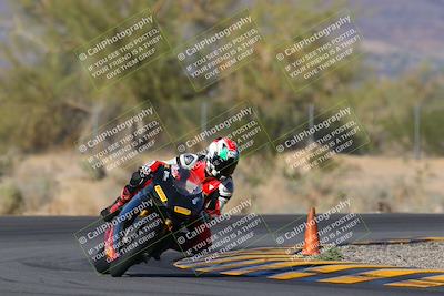 media/Nov-06-2022-SoCal Trackdays (Sun) [[208d2ccc26]]/Turn 6 (145pm)/